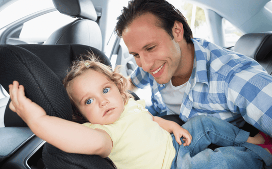 Consejos Esenciales para Padres Novatos Sobre Sillas de Coche: Seguridad, Prevención de Mareos e Información Clave sobre Isofix